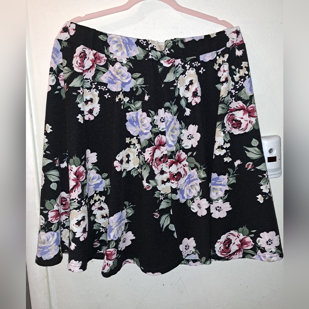 Floral 2XL skirt by Romwe